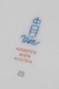 Two Wie Austrian porcelain figures, modelled as Picouette-Spanische Reitschule and... - 4