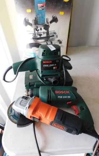 Power tools, comprising a Bosch orbital sander, PS280A, a Bosch corded hammer drill, PSB650RE,...