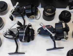 Fishing reels, to include a Shimano 6010 two speed oscillating reel, a Garcia Mitchell 300,... - 3