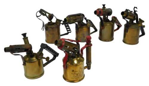 Six brass blow torches, to include a Max Sievert &frac34; pint example, etc.