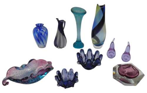 A group of coloured glassware, to include a mid-century Flygsfors flamingo vase, designed by...