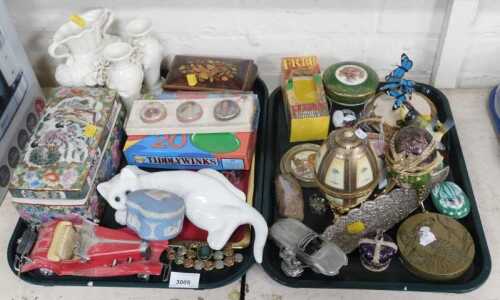 Household items, to include model cars, one tinplate, a Danbury Mint example of a Jaguar,...