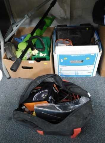 Tools, to include a Halfords Essentials analogue tyre inflator, jump leads, hand wash, a G-bef...