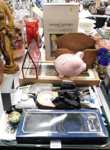 Household and decorative items, to include a gentleman's sterling leather set, including belt,...