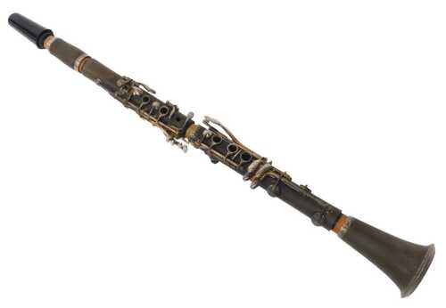 A Diamond Artiste clarinet, with mouthpiece, contained in a black and red canvas case.
