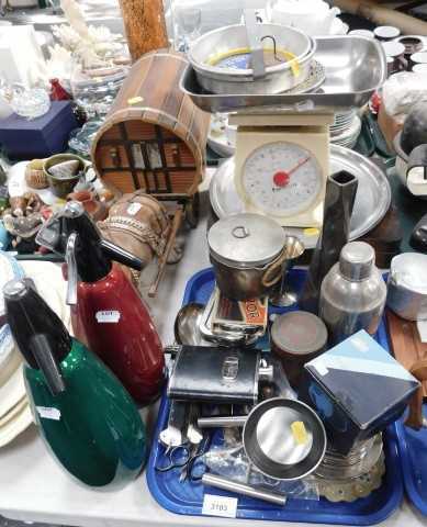 Miscellaneous household items, to include a set of Weigh Master scales, metal tin, cookware, a...