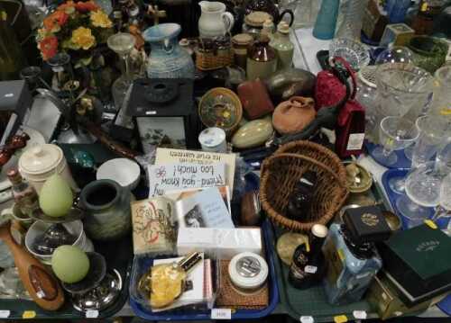 Miscellaneous household items, to include table lighters by Wedgwood and Ronson, candles,...