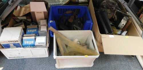 Tools, to include a large quantity of hand tools, hammers, chisels, reflector lamps, etc. (4 boxes)