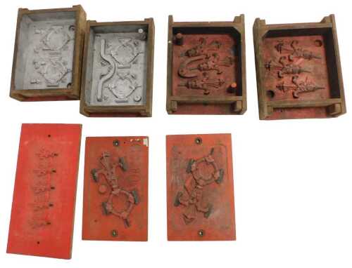 A group of foundry pattern sand casting moulds, to include Fleur-de-Lys, etc. (7)
