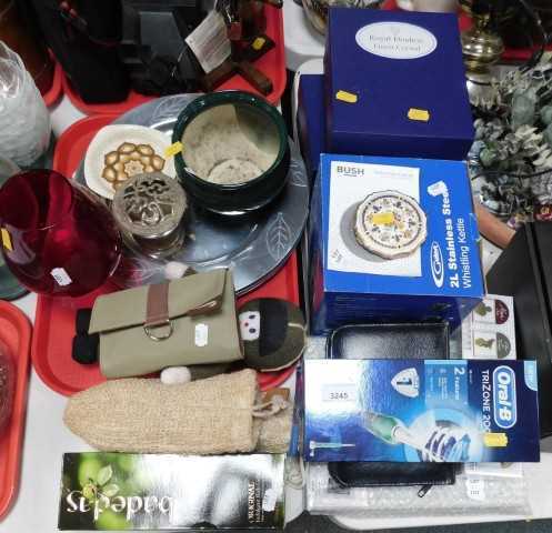 Household items, to include an Oral B TriZone toothbrush, a boxed 2 litre stainless steel...