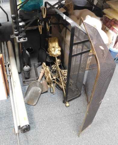 Metalware, to include a fire guard, fire irons, and a projector screen. (contents under 1 table)