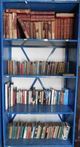 Books, to include The History of the War 1914-18, fiction including Gulliver's Travels,...