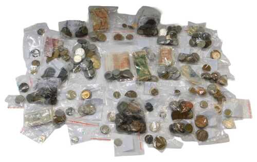 GB pre decimal and world coinage, for Portugal, Bahrain, Poland, New Zealand, Tanzania, Czech...