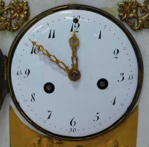 A late 19thC French figural bisque porcelain mantel clock, with porcelain case of classical... - 2