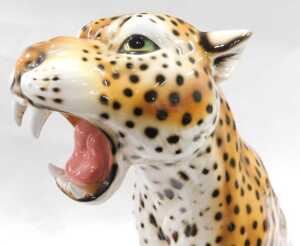 A pair of Boxer Ceramiche Italian porcelain figures of standing leopards, large size with mouths... - 6