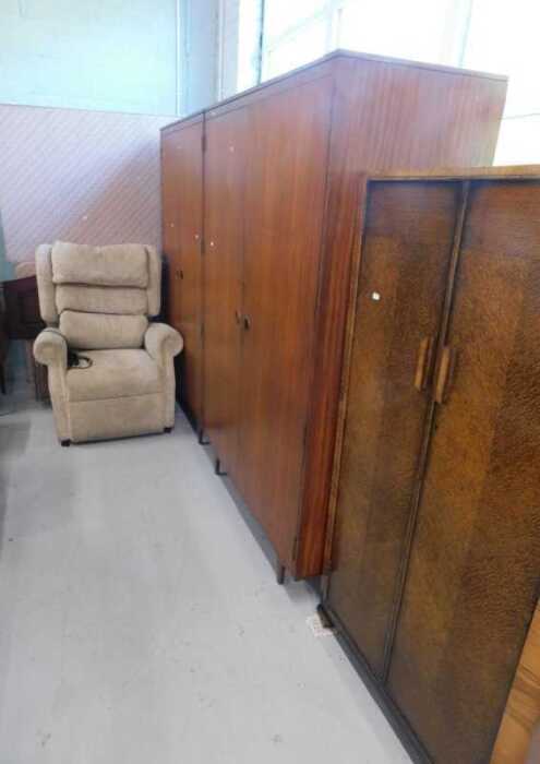 Various furnishings and effects, a Hopewells G-Plan style bedroom suite, comprising two double...