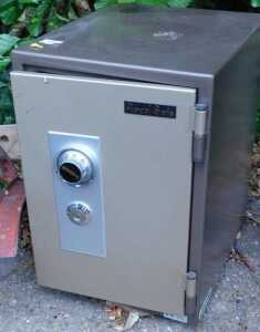 A Royal freestanding metal safe.