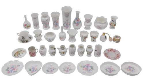 Various pottery and effects, Aynsley Cottage Garden and other vases, a Little Sweetheart Aynsley...