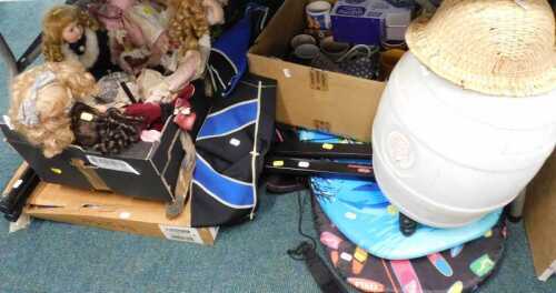 Various collectable items, Victorian style dolls, a quantity of cups and mugs, a beer brewing...