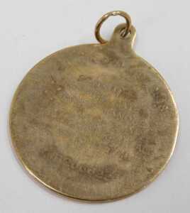 A 9ct gold medic alert pendant, 8.9g. - 2