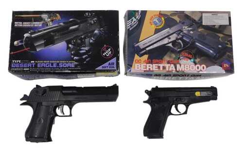 A Desert Eagle .50AE 6mm BB air pistol, boxed, together with a Beretta M8000 BB gun. A...