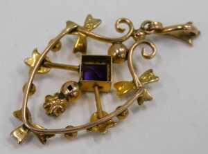 An Edwardian pendant, of shield shape, set with amethyst, peridot and seed pearls, yellow metal... - 2