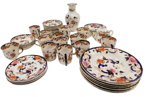 Various Masons Mandalay pattern pottery, to include vase, 21cm high, various bowls, two handled...