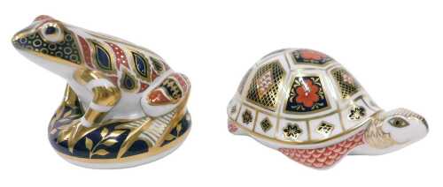 A Royal Crown Derby paperweight ornament turtle, 12cm wide, and frog on a lily pad, lacking...