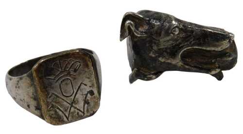 Two dress rings, comprising a greyhound and rabbit, white metal, stamped 925, ring size T&frac12;, and...