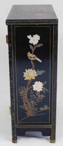 A Chinese black lacquer cabinet, of rectangular form, decorated with flowers, and overlaid in... - 3