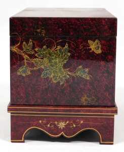 A Chinese scumbled red and black lacquer chest, decorated with birds and flowers, having a... - 3