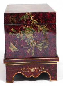 A Chinese scumbled red and black lacquer chest, decorated with birds and flowers, having a... - 6