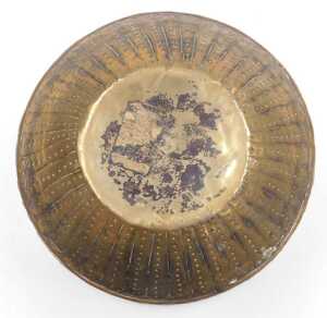 An early 20thC Anglo-Indian brass jardiniere, embossed with flowers and scrolling leaves, raised... - 7