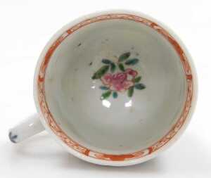 A Chinese Qianlong blue and white porcelain saucer, decorated with a river landscape, gilt... - 14