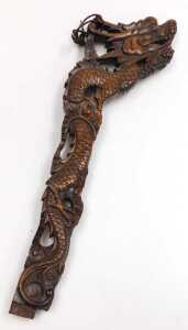 An early 20thC Chinese carved hardwood standard lamp arm, carved as a dragon, 61cm high,... - 7