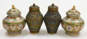 A pair of 20thC Chinese cloisonne jars and covers, decorated with peonies, on a gold ground,... - 3
