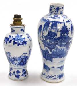 A Chinese Kangxi style porcelain blue and white vase, of baluster form, decorated with figures... - 2