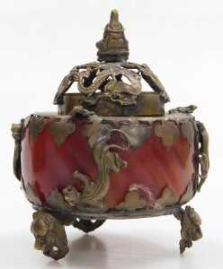 A pair of Chinese blue porcelain and brass incense burners and covers, each surmounted with a... - 10