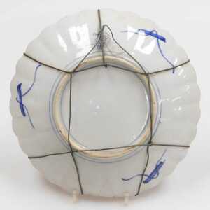 A pair of Meiji period Japanese Imari dishes, of fluted form, decorated with reserves of cranes... - 6