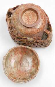 A 20thC Chinese soapstone pot and cover, of twin handled form, carved in relief with vines, 17cm... - 7