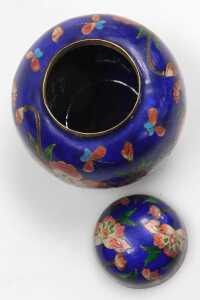 A Chinese cloisonne box and cover, decorated with a dragon on a black ground, a ginger jar and... - 12