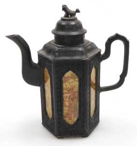 A Chinese Archaic style patinated bronze censer, 13cm wide, together with a cinebar lacquer... - 12