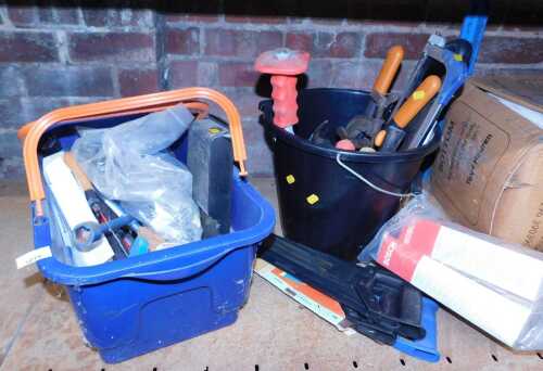 Various hand tools, to include saws, carpet fitting equipment, etc. (a quantity)