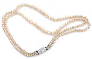A string of graduated cultured pearls, on a lobster claw clasp, stamped 375, and two strands of... - 3