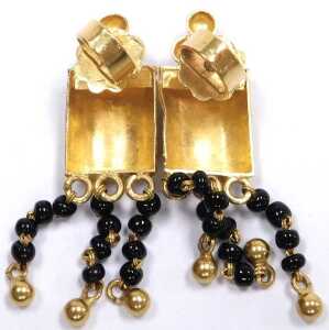 A pair of Indian earrings, with triple black bead tassels, on screw fittings, yellow metal,... - 2