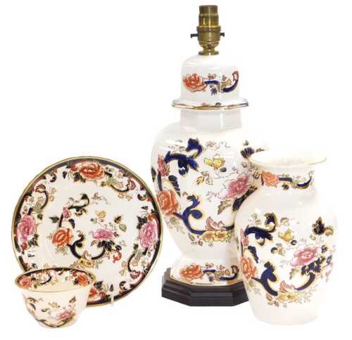 A Masons Mandalay pattern table lamp, of hexagonal vase and cover form, 39cm high, together with...