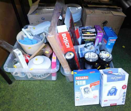 Kitchen equipment and tools, to include a wood and ceramic cheese dome, a Bodum wooden cheese...