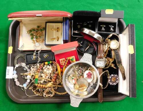 Costume jewellery and watches, to include a jade and gold plated necklace and bracelet set, an...