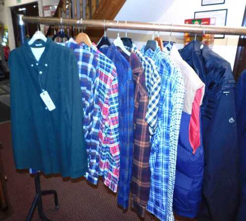 Gentleman's shirts, sizes XL and 2XL, comprising Racing Green, M&S, Howick, Maine, Blue Harbour,...