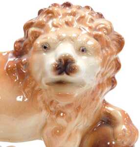 A pair of 20thC Staffordshire pottery lions, each modelled resting a front paw on a ball, on a... - 3